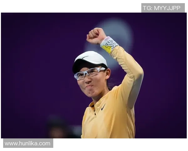 成都飞盘队与重庆飞盘队赛后复盘分析灵活性表现及战术调整